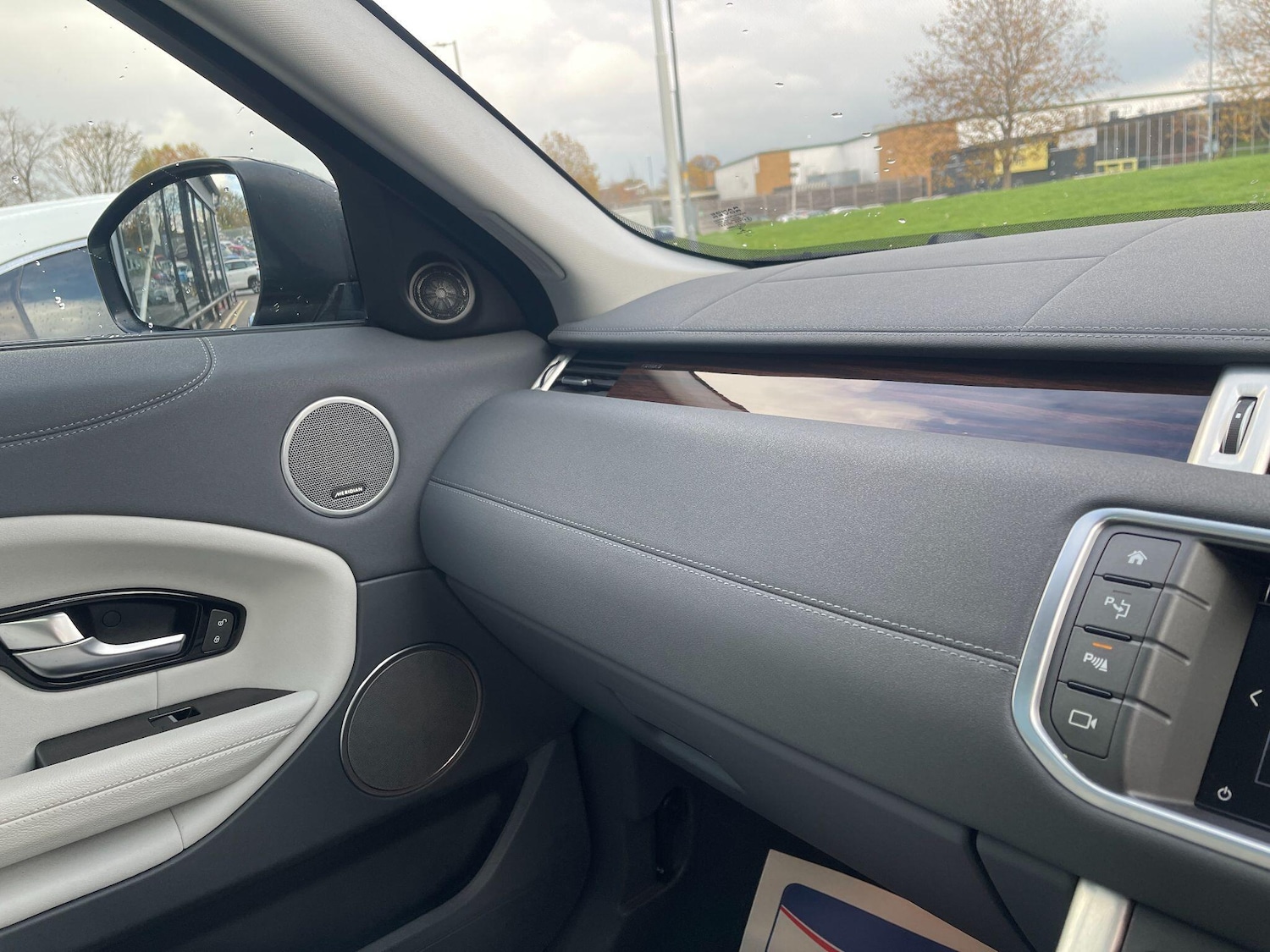 Used Land Rover Range Rover Evoque 2016 for sale - 76380989: Photo 65