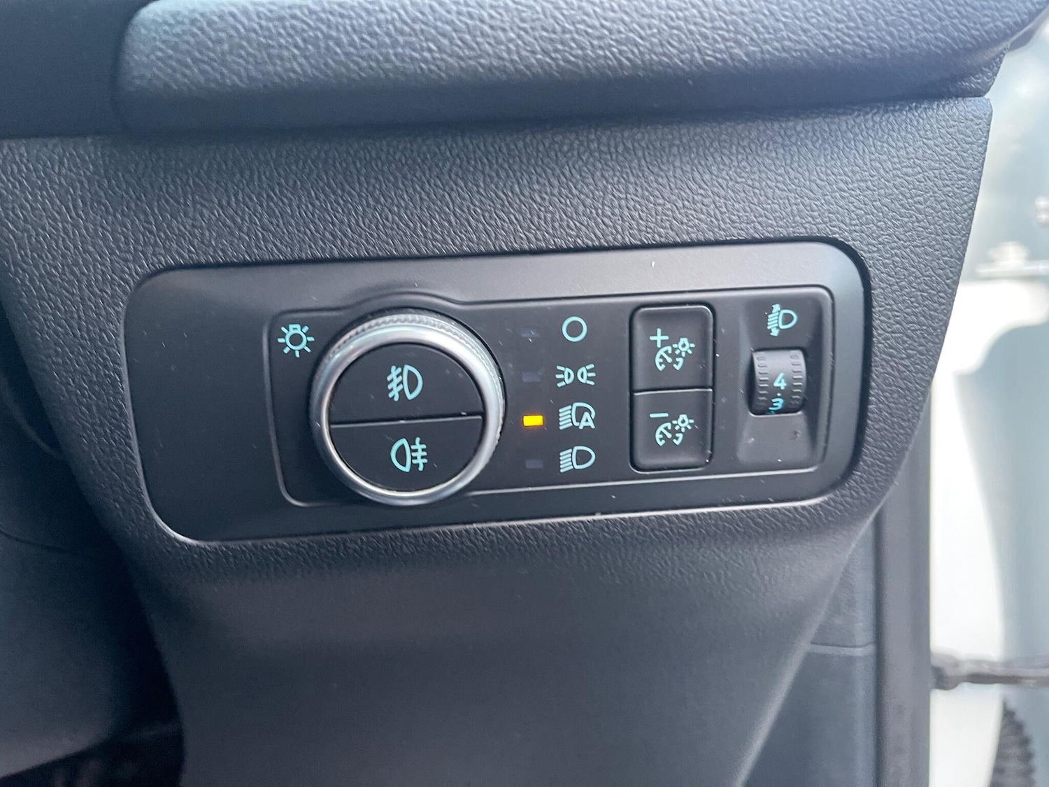 Used Ford Kuga 2020 for sale - 78220341: Photo 17