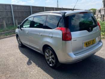 Used Peugeot 5008 2015 for sale - 74545400: Photo