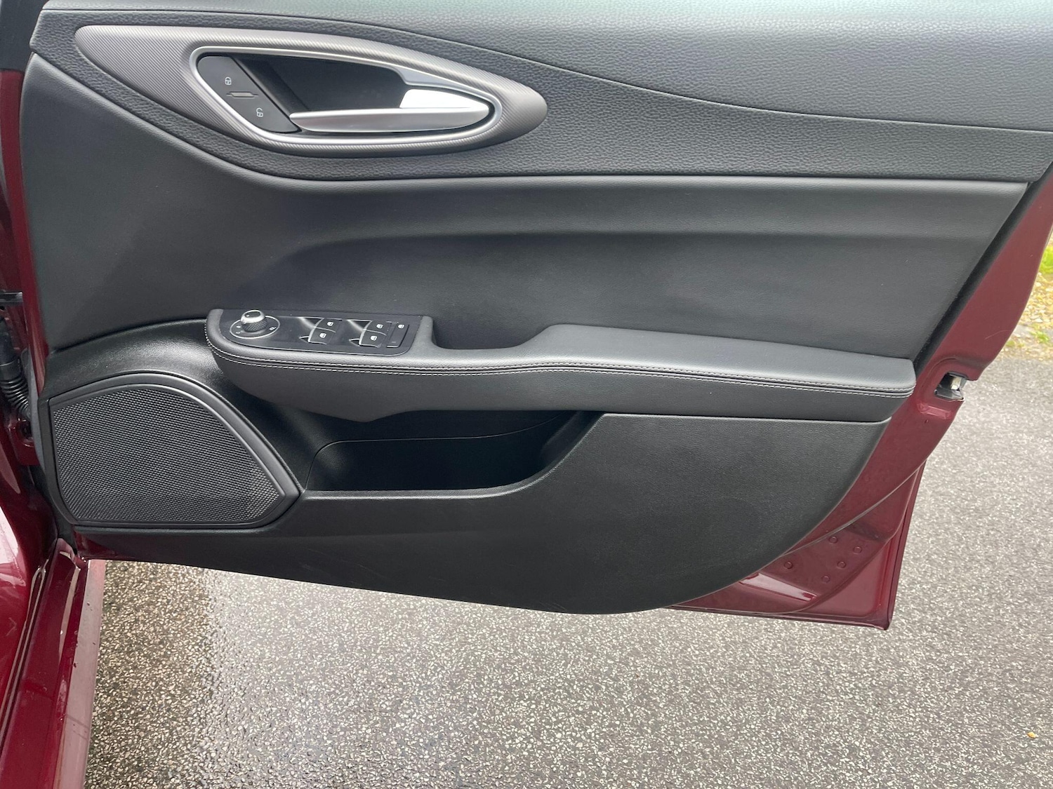 Used Alfa Romeo Giulia 2017 for sale - 77978201: Photo 17