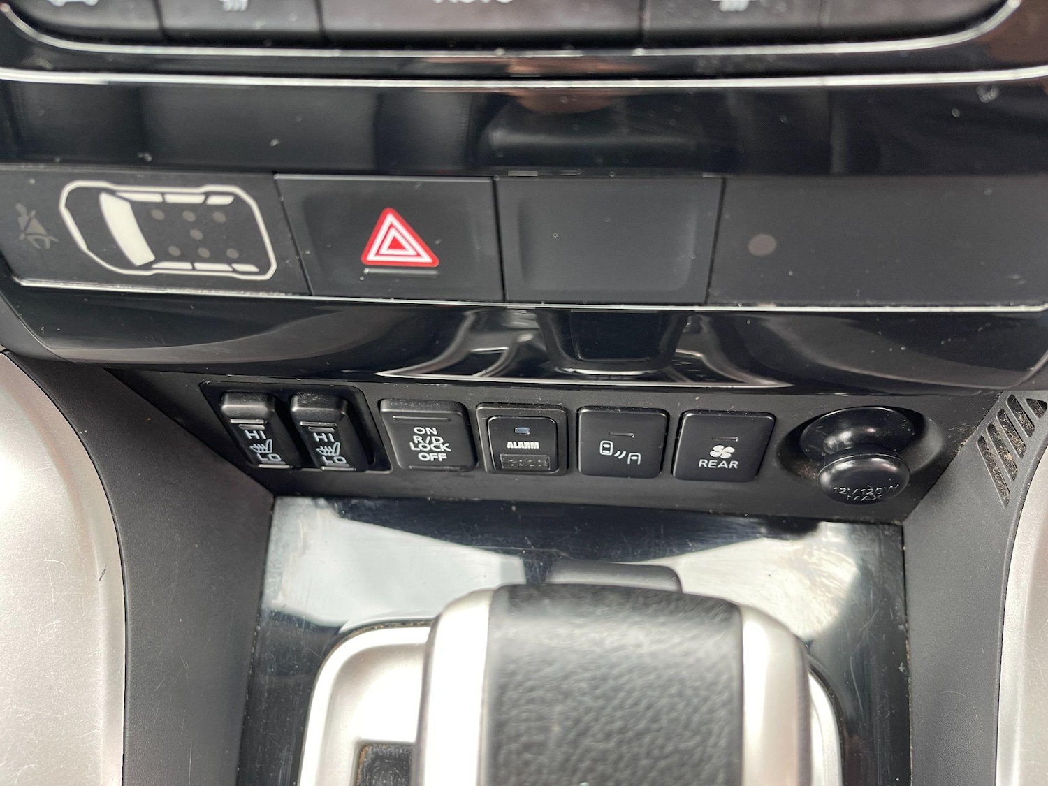 Used Mitsubishi Shogun Sport 2019 for sale - 76214803: Photo 37