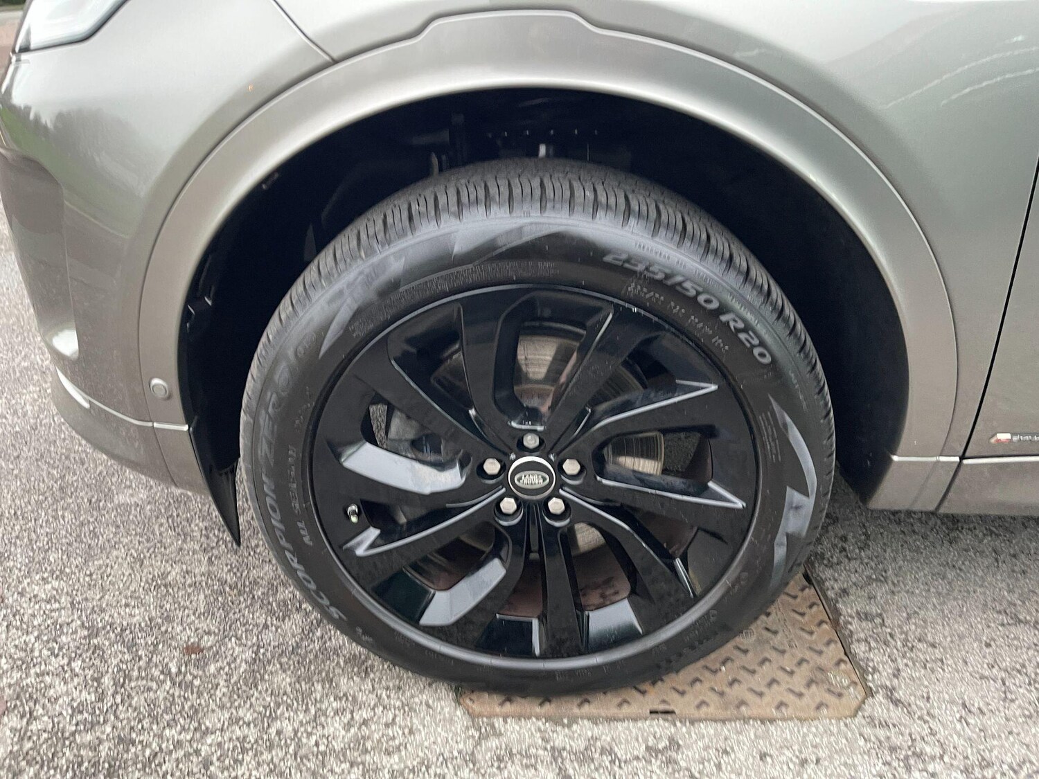 Used Land Rover Discovery Sport 2019 for sale - 76855828: Photo 31