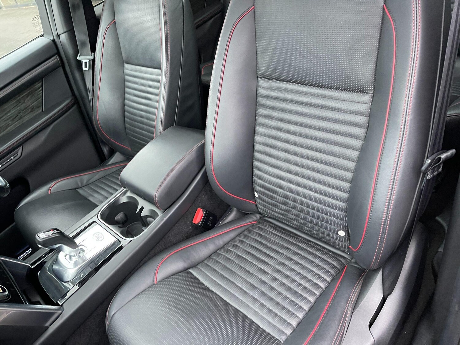 Used Land Rover Discovery Sport 2019 for sale - 76855828: Photo 41