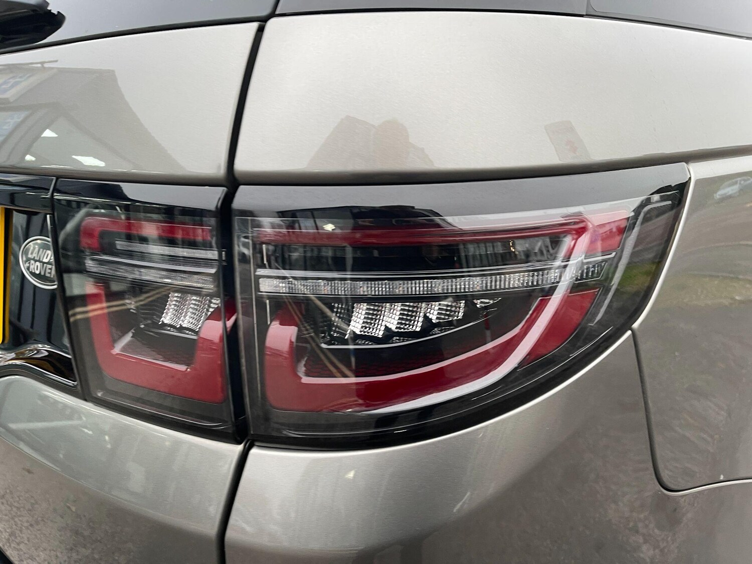 Used Land Rover Discovery Sport 2019 for sale - 76855828: Photo 44