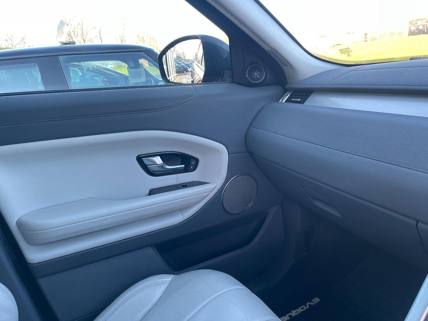 Used Land Rover Range Rover Evoque 2017 for sale - 76849587: Photo 45