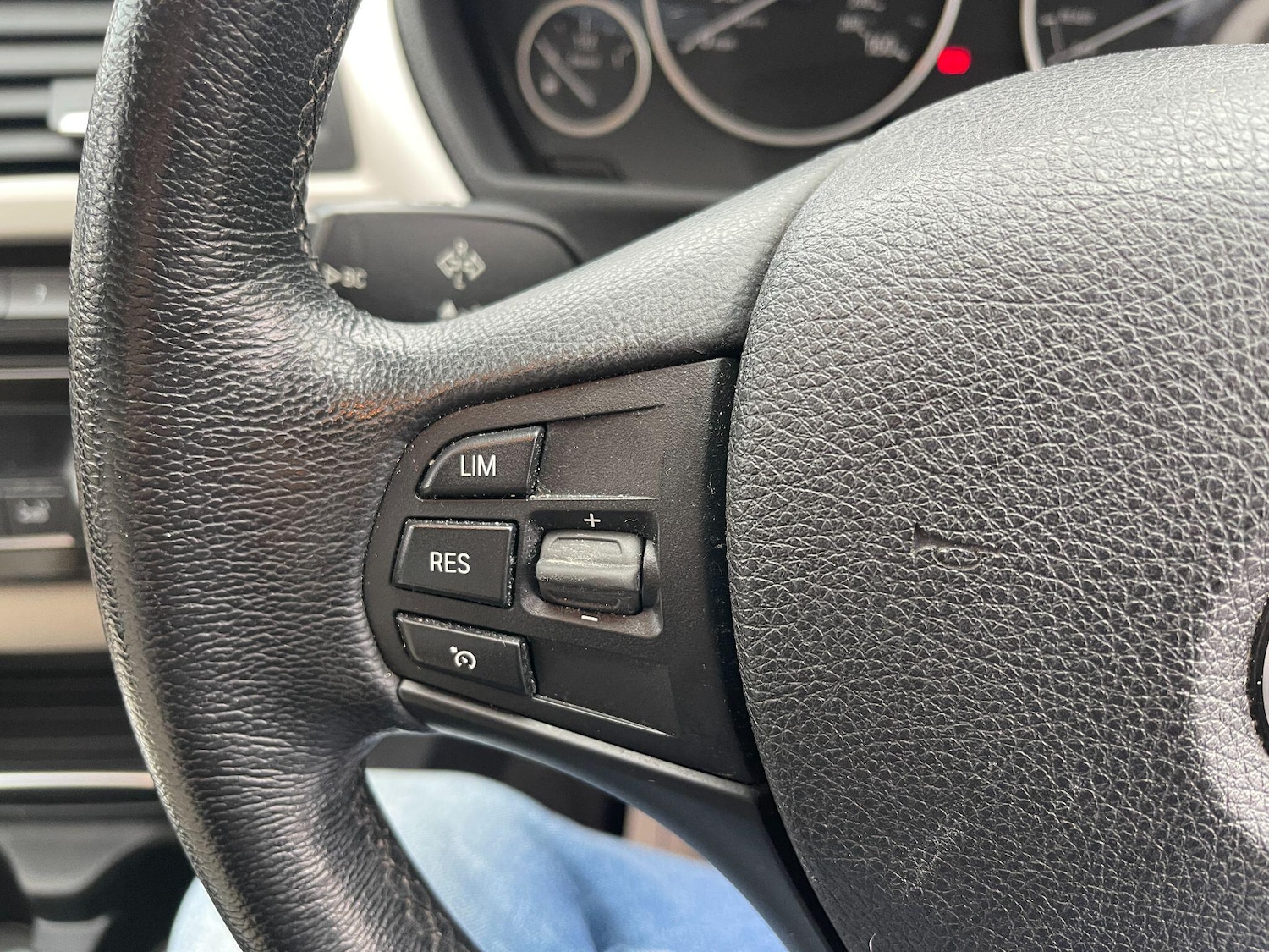 Used BMW 3 Series 2017 for sale - 76446880: Photo 33