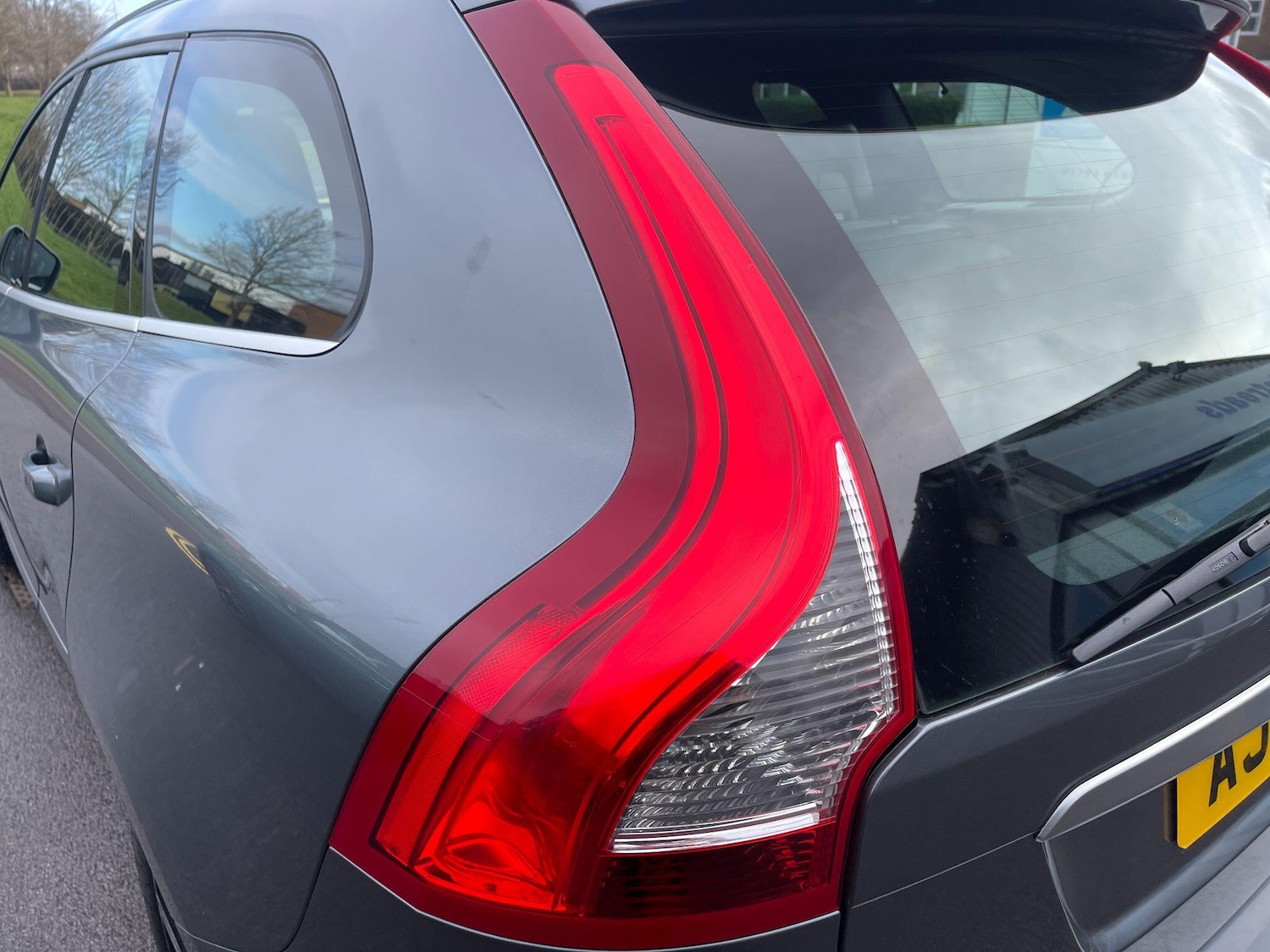 Used Volvo XC60 2017 for sale - 77440685: Photo 12