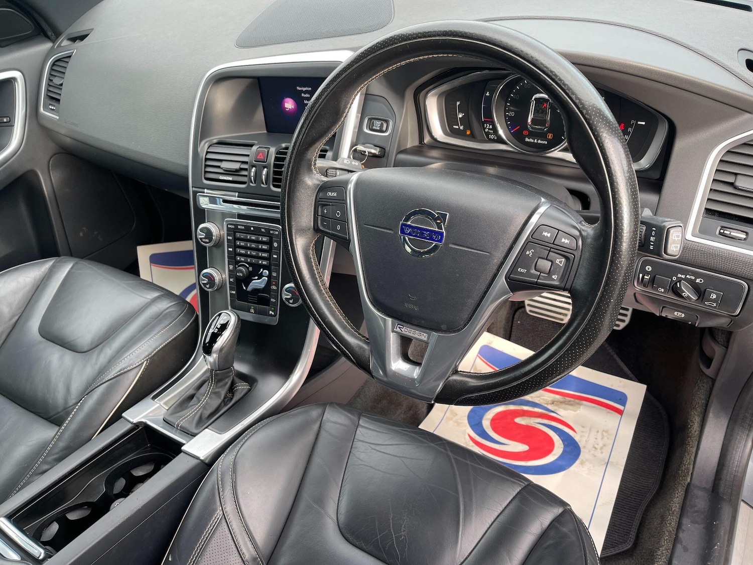 Used Volvo XC60 2017 for sale - 77440685: Photo 18