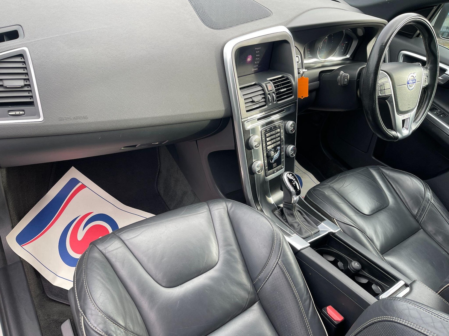 Used Volvo XC60 2017 for sale - 77440685: Photo 33