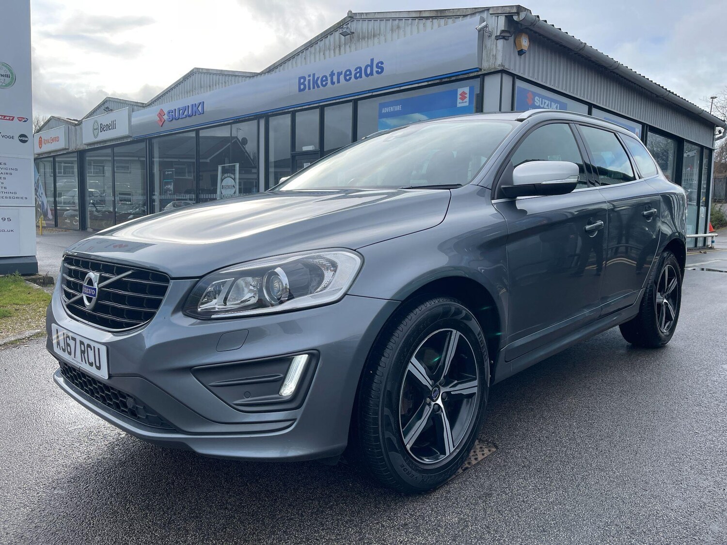 Used Volvo XC60 2017 for sale - 77440685: Photo 6