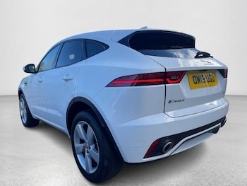 Used Jaguar E-Pace 2019 for sale - 76179529: Photo