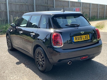 Used MINI Hatch 2019 for sale - 78684728: Photo