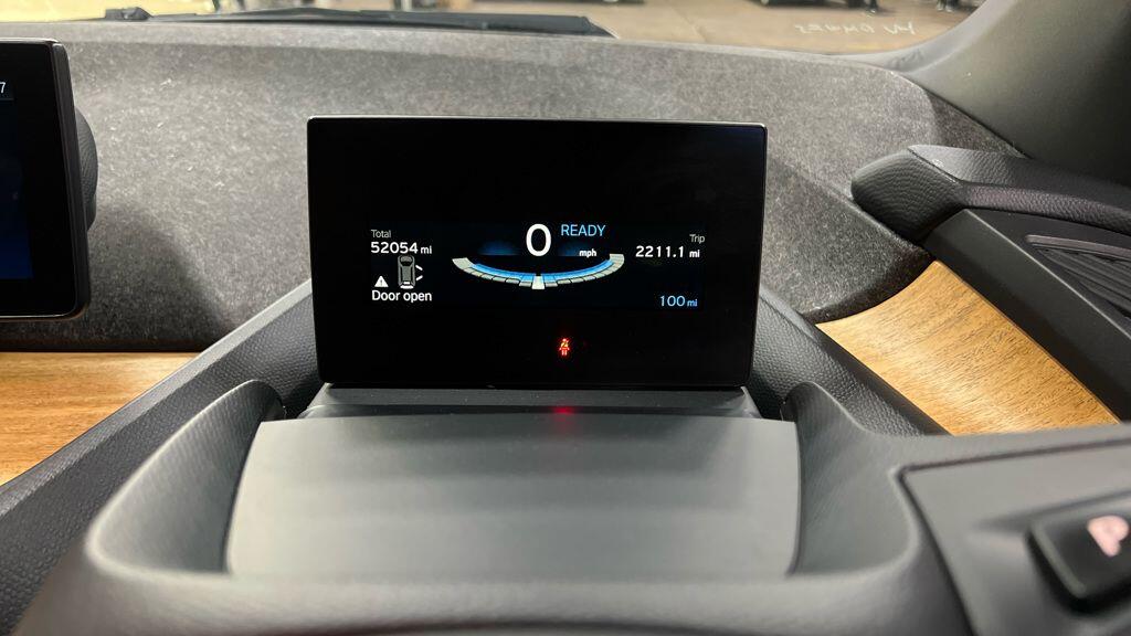 Used BMW i3 2018 for sale - 76398947: Photo 50