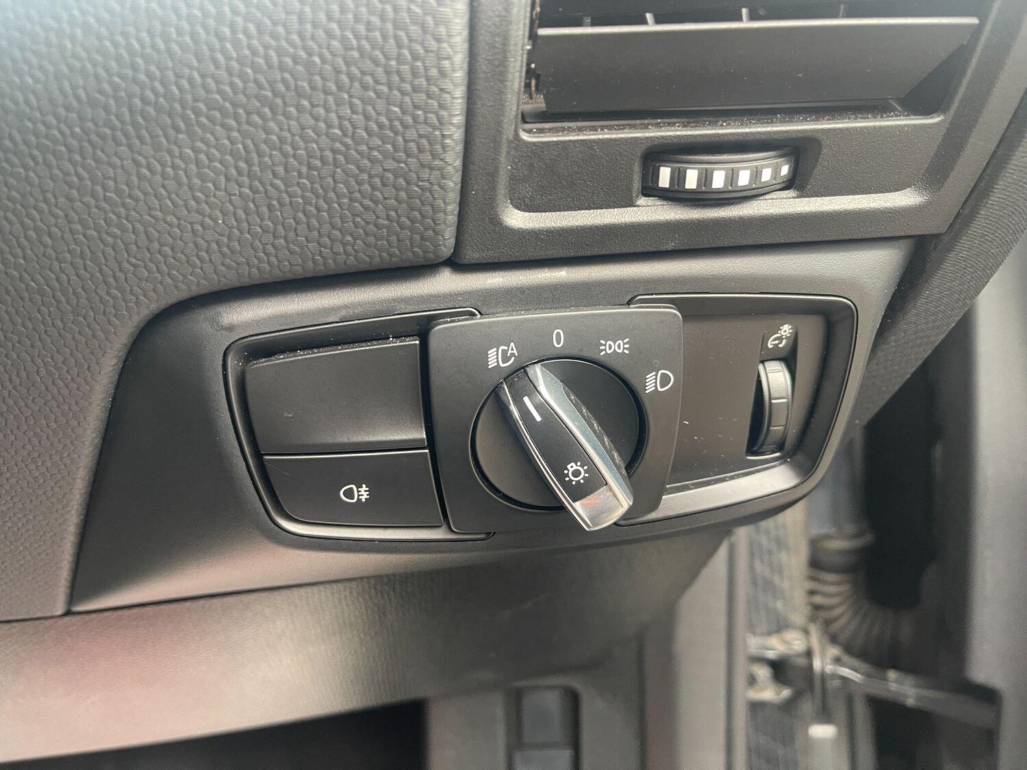 Used BMW i3 2018 for sale - 76398947: Photo 51