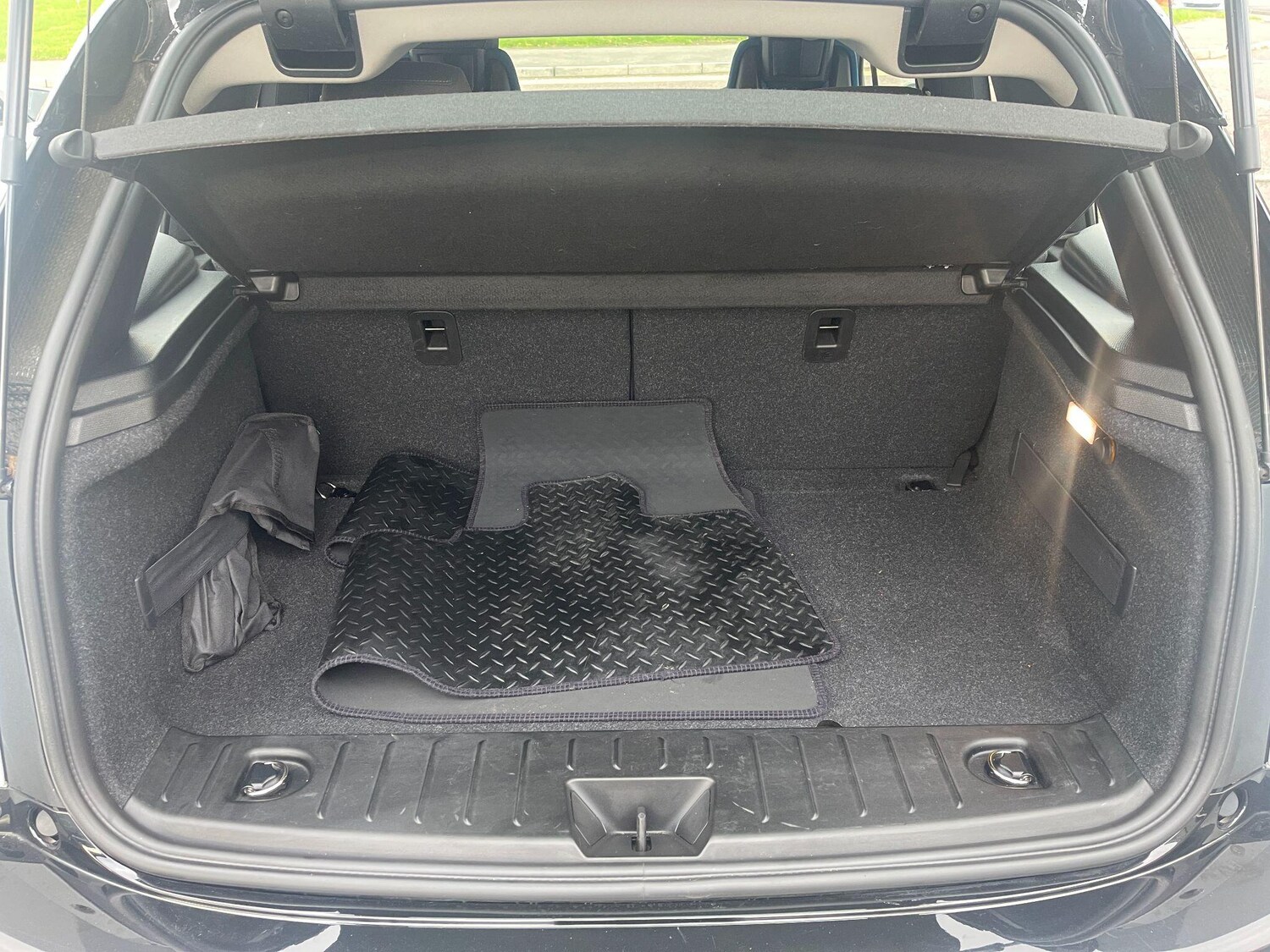 Used BMW i3 2018 for sale - 76398947: Photo 70