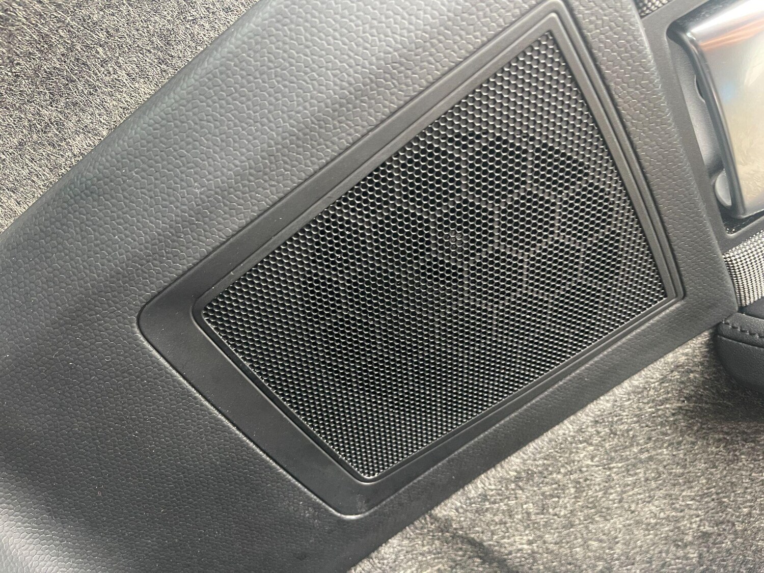 Used BMW i3 2018 for sale - 76398947: Photo 81