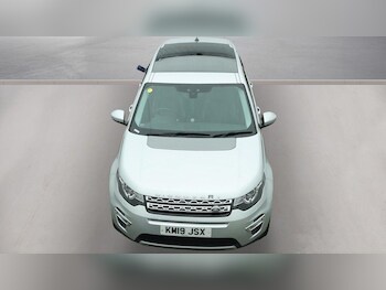 Used Land Rover Discovery Sport 2019 for sale - 78728787: Photo