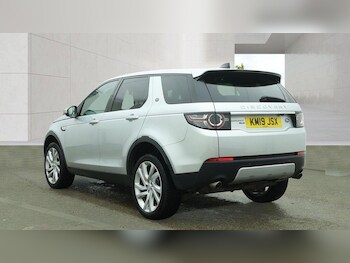 Used Land Rover Discovery Sport 2019 for sale - 78728787: Photo