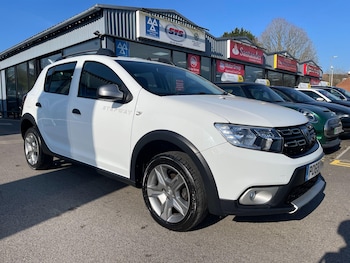 Used Dacia Sandero Stepway 2019 for sale - 79292133: Photo