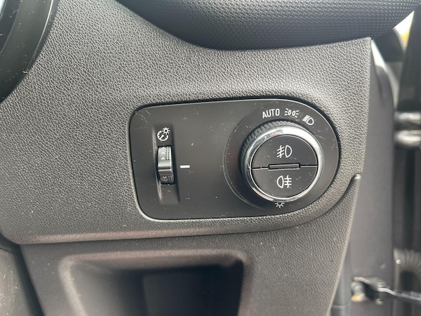 Used Vauxhall Crossland 2022 for sale - 76251374: Photo 44