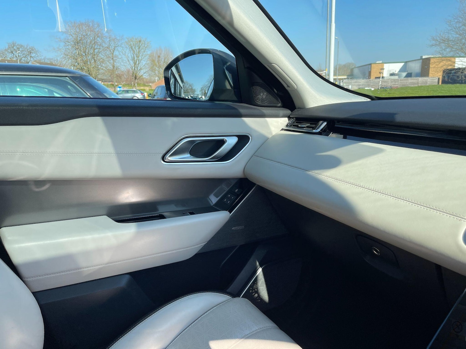 Used Land Rover Range Rover Velar 2018 for sale - 77632956: Photo 24