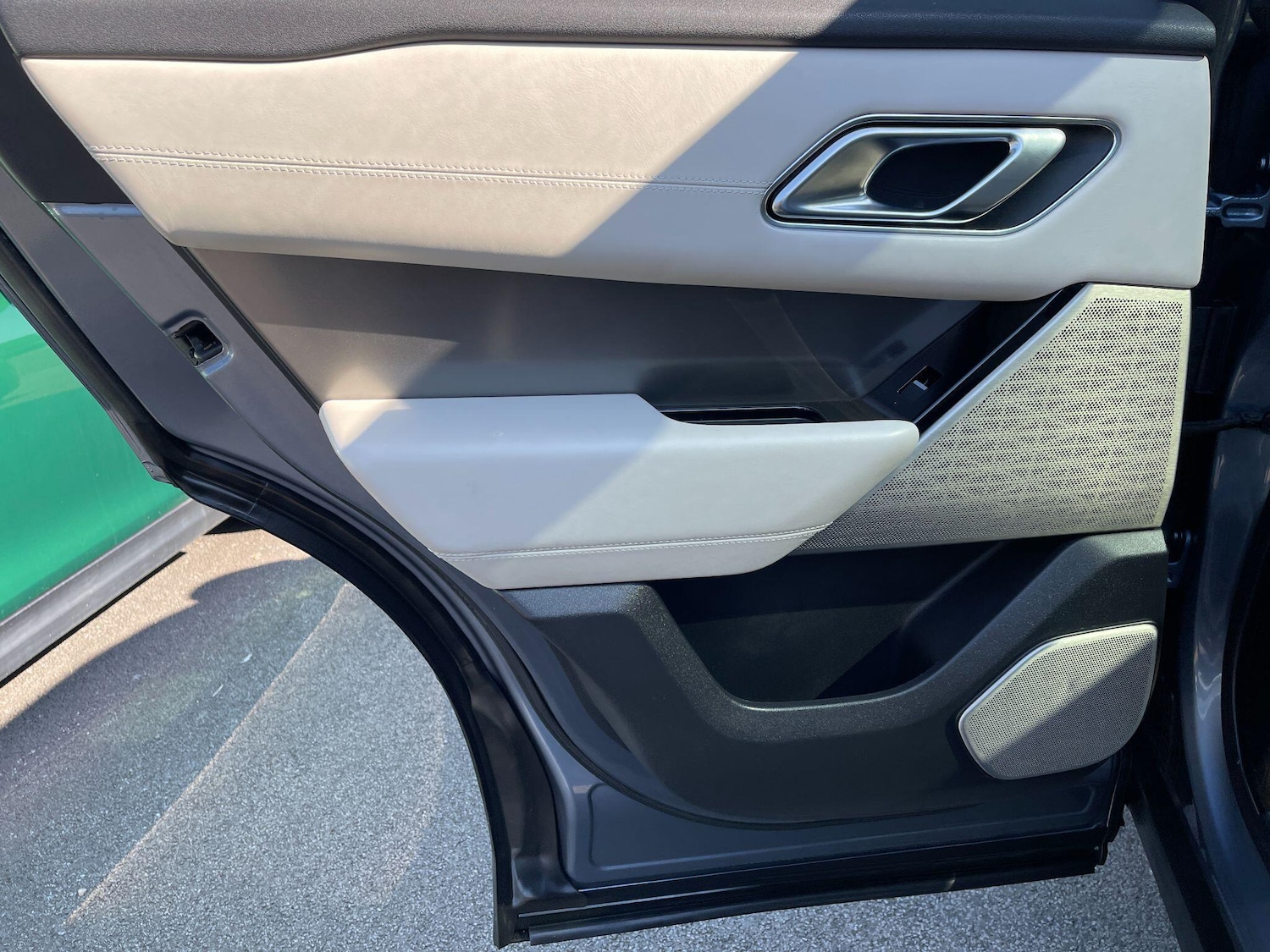 Used Land Rover Range Rover Velar 2018 for sale - 77632956: Photo 40