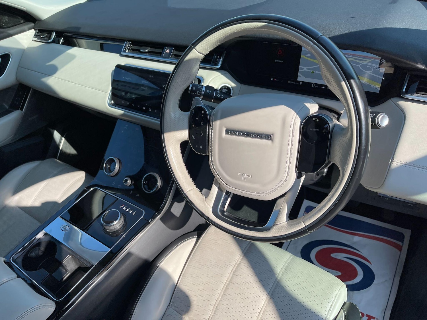 Used Land Rover Range Rover Velar 2018 for sale - 77632956: Photo 63