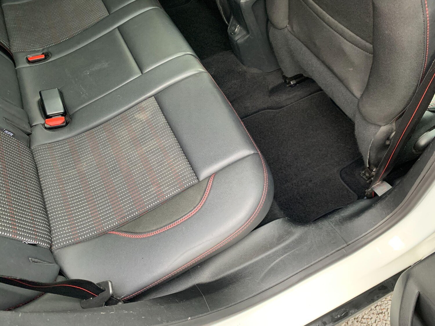 Used Peugeot 2008 2017 for sale - 76633595: Photo 20