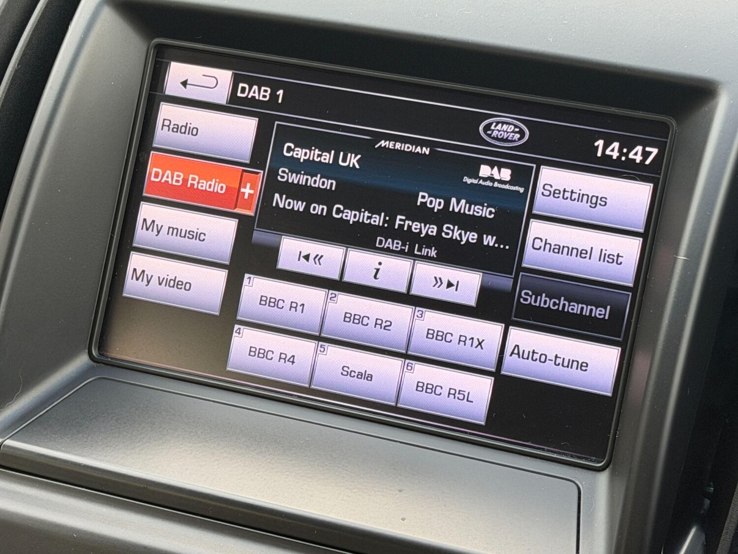 Used Land Rover Freelander 2013 for sale - 77524145: Photo 10