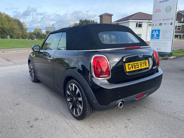 Used MINI Convertible 2019 for sale - 76094242: Photo 20