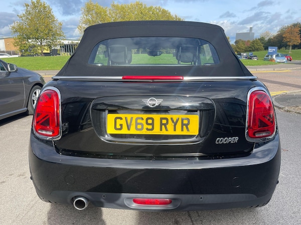 Used MINI Convertible 2019 for sale - 76094242: Photo 23