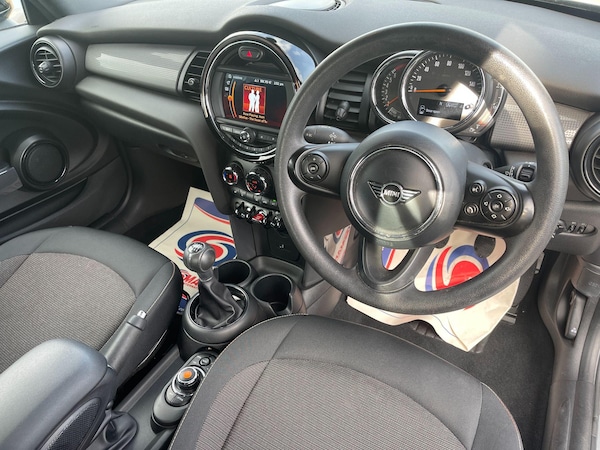 Used MINI Convertible 2019 for sale - 76094242: Photo 35