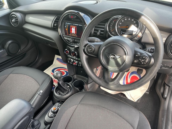 Used MINI Convertible 2019 for sale - 76094242: Photo 36
