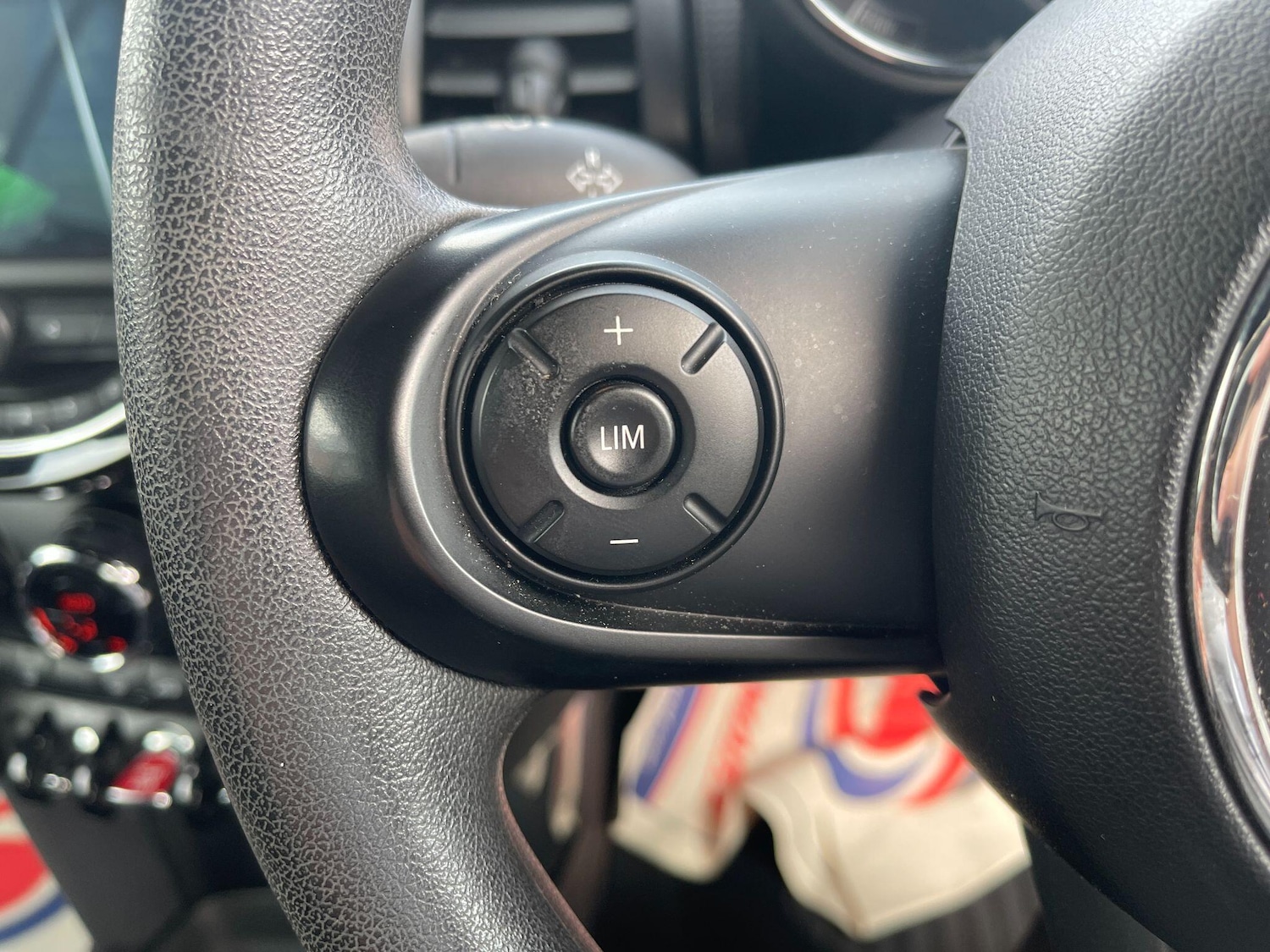 Used MINI Convertible 2019 for sale - 76094242: Photo 40