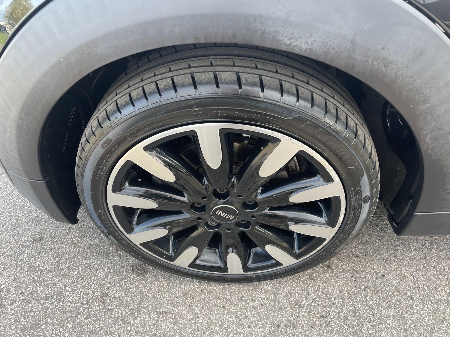 Used MINI Convertible 2019 for sale - 76094242: Photo 43