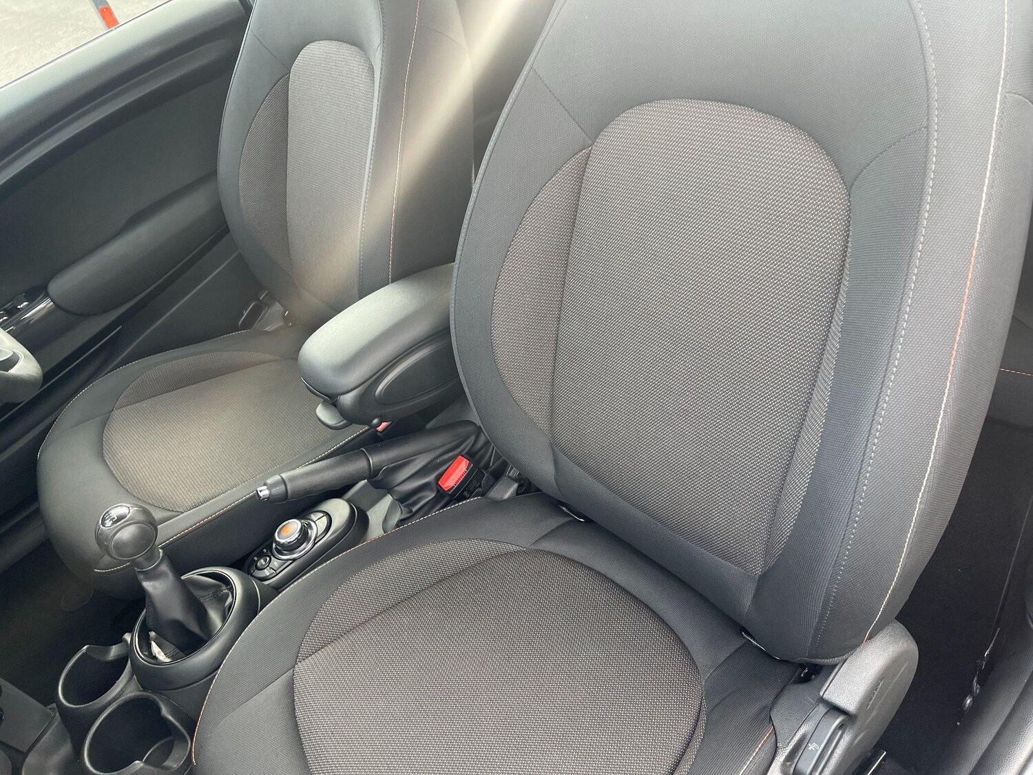 Used MINI Convertible 2019 for sale - 76094242: Photo 52