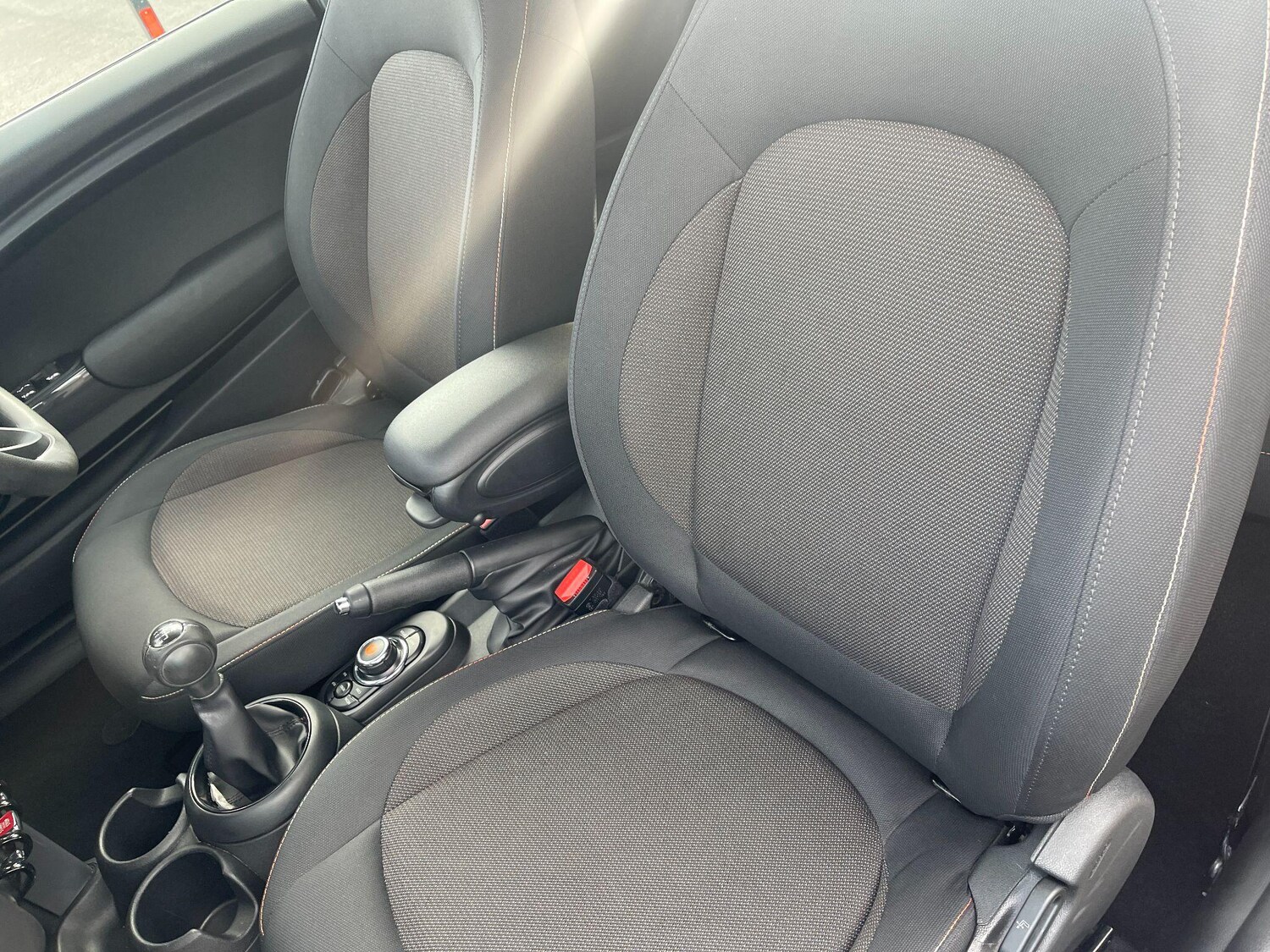 Used MINI Convertible 2019 for sale - 76094242: Photo 53