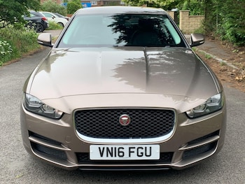 Used Jaguar XE 2016 for sale - 78362517: Photo