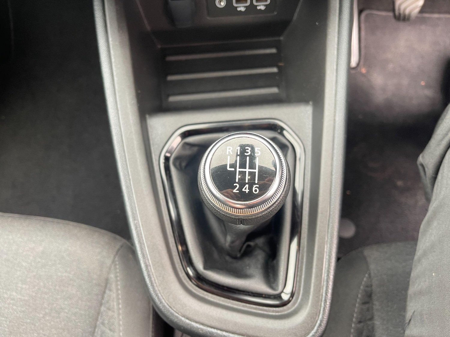 Used Renault Clio 2023 for sale - 77637552: Photo 17