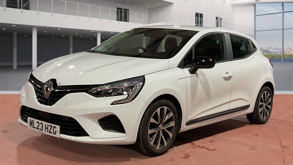 Used Renault Clio 2023 for sale - 77637552: Photo 2