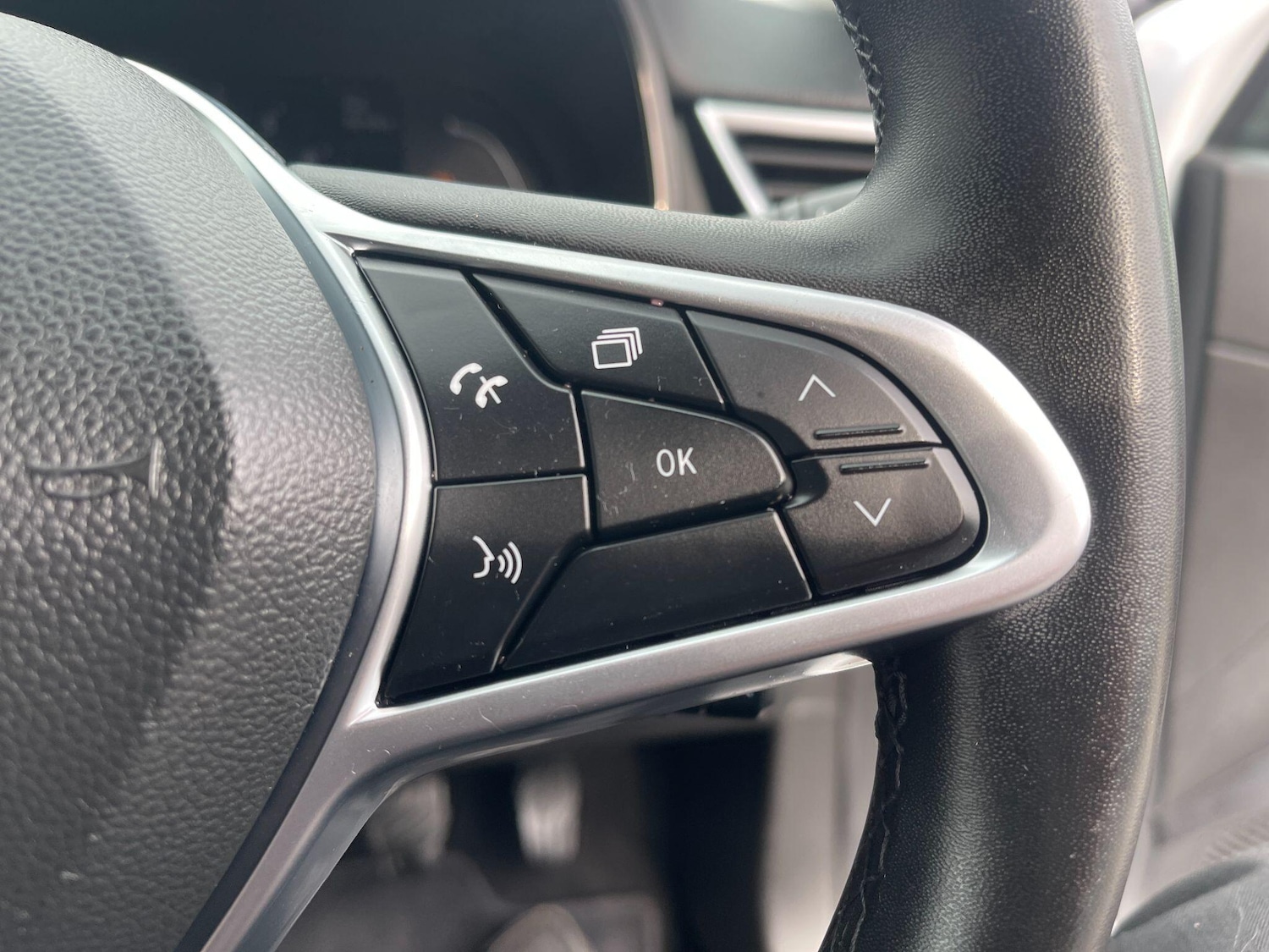 Used Renault Clio 2023 for sale - 77637552: Photo 26