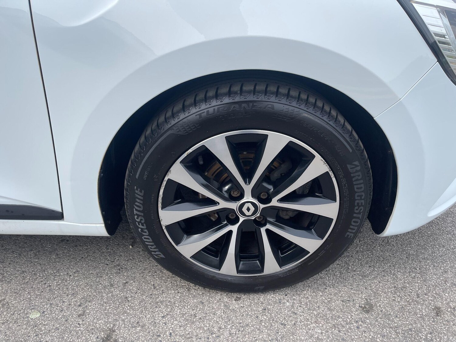 Used Renault Clio 2023 for sale - 77637552: Photo 34