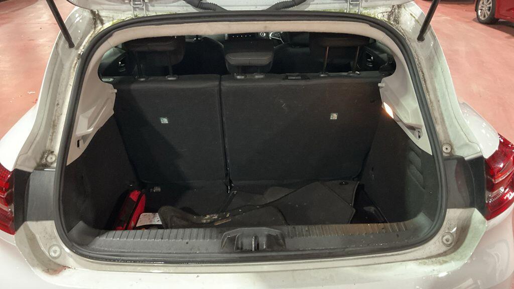 Used Renault Clio 2023 for sale - 77637552: Photo 43