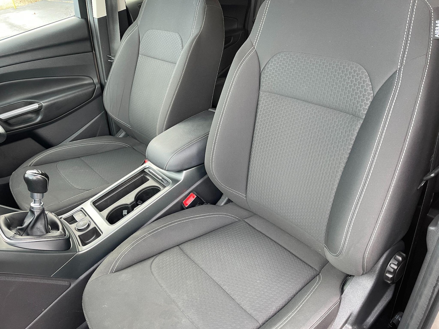 Used Ford Kuga 2018 for sale - 77203715: Photo 38