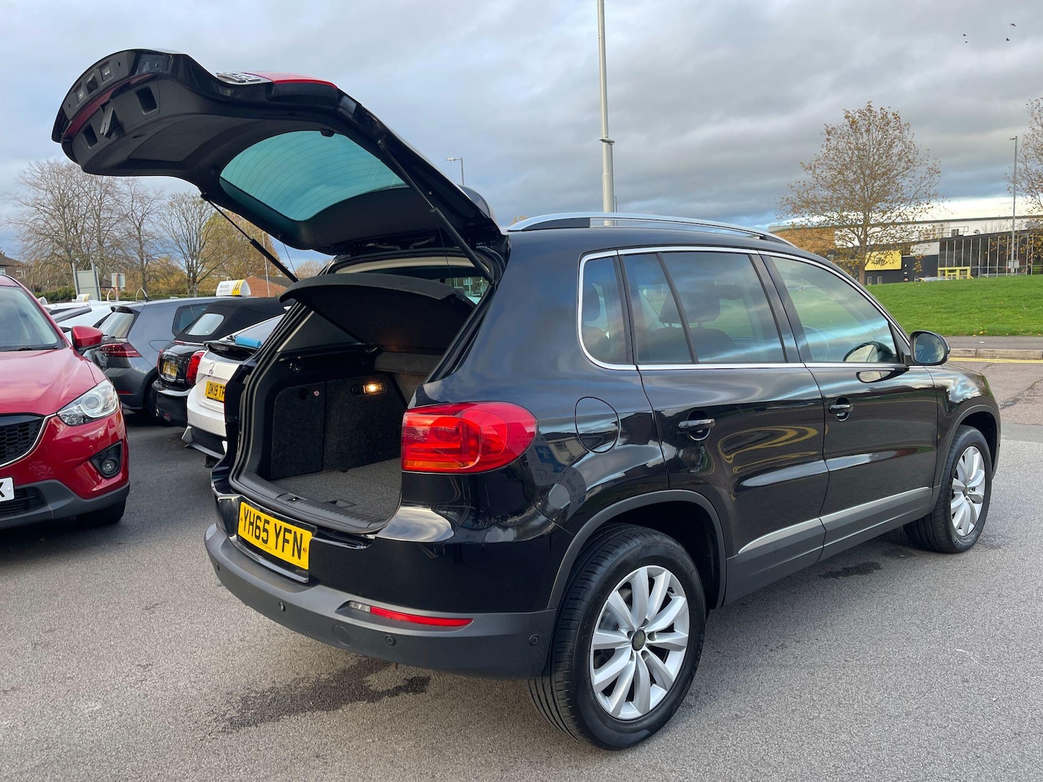 Used Volkswagen Tiguan 2015 for sale - 76408821: Photo 38