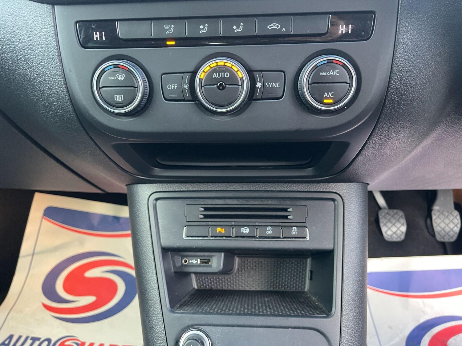 Used Volkswagen Tiguan 2015 for sale - 76408821: Photo 43