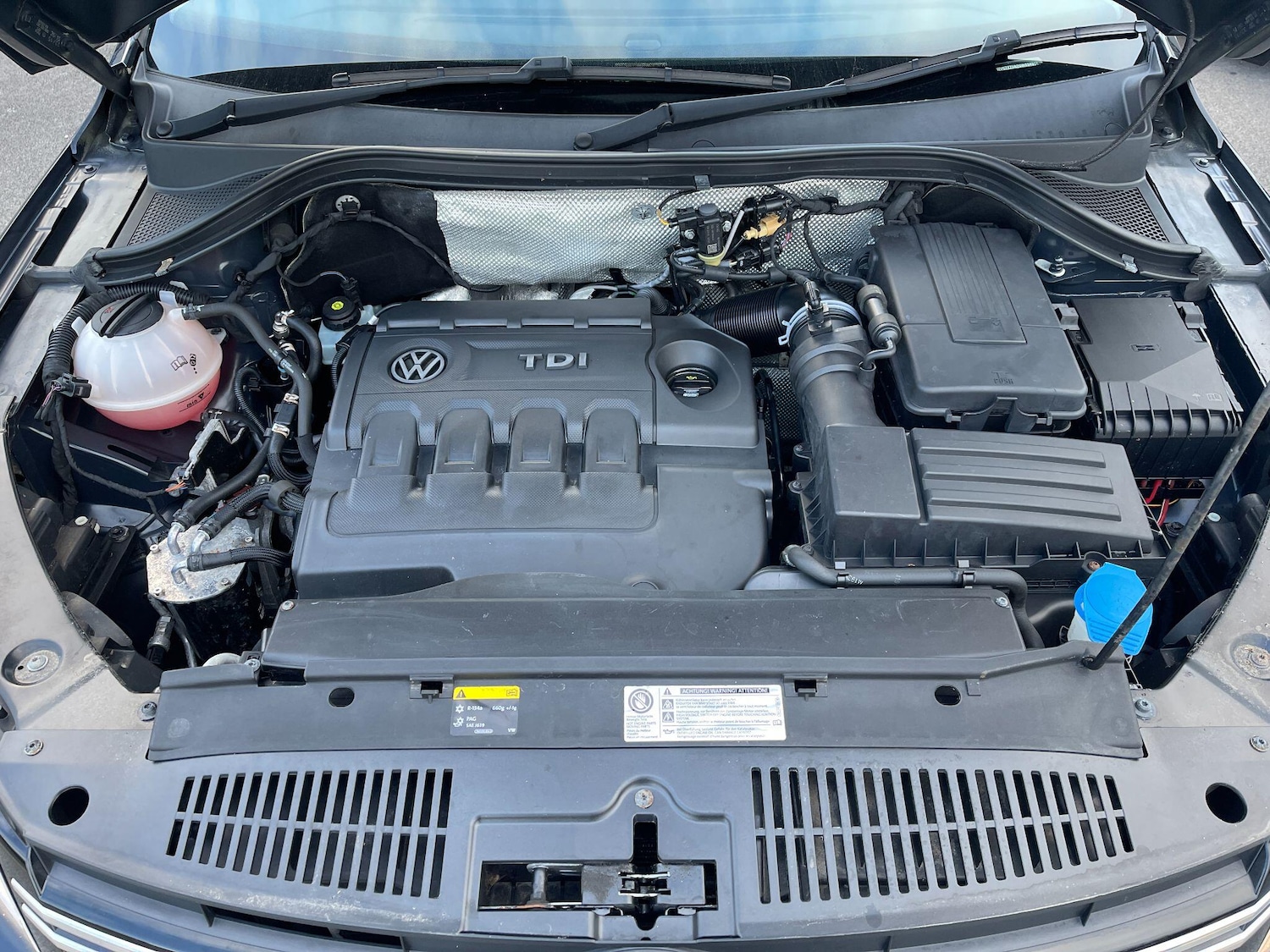 Used Volkswagen Tiguan 2015 for sale - 76408821: Photo 66