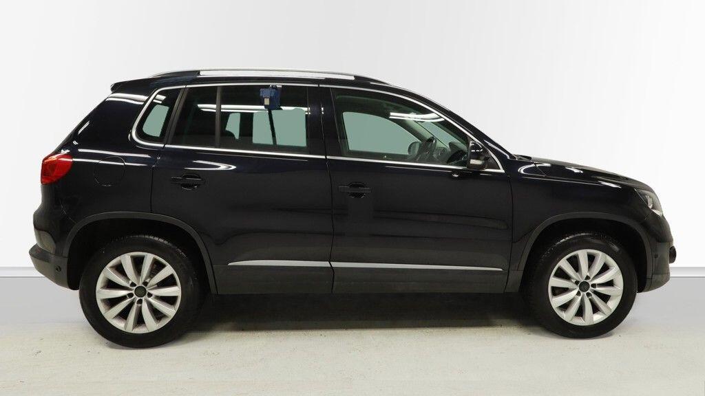Used Volkswagen Tiguan 2015 for sale - 76408821: Photo 9