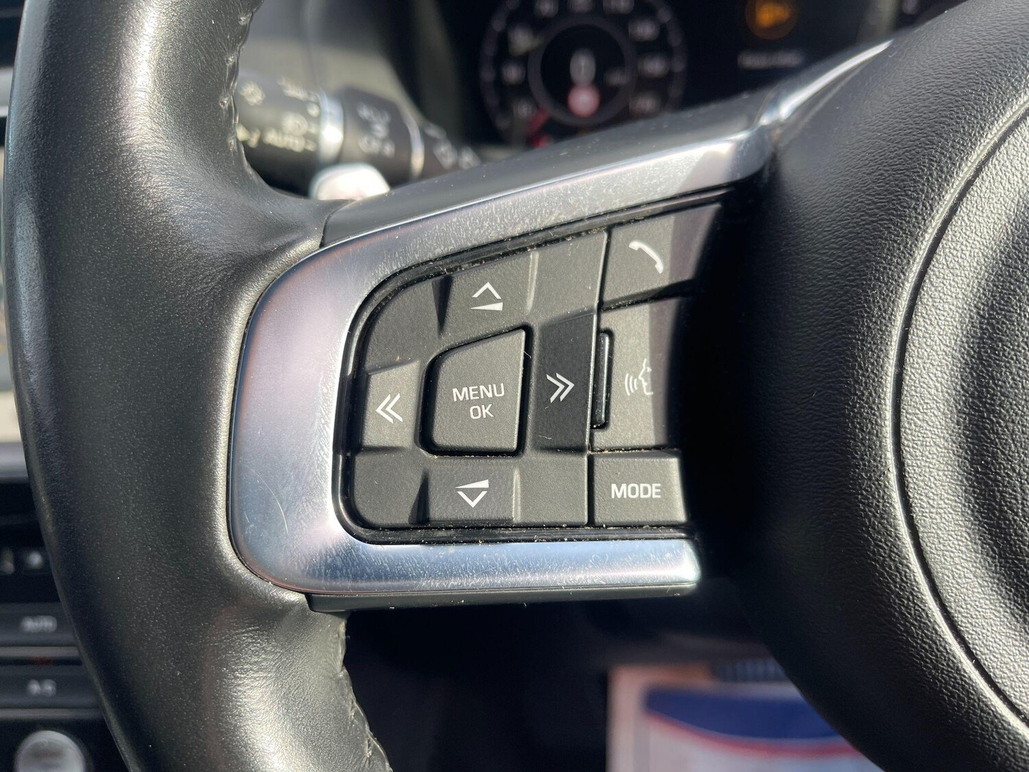 Used Jaguar F-Pace 2020 for sale - 76381007: Photo 17