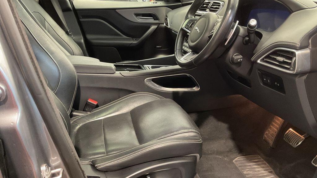 Used Jaguar F-Pace 2020 for sale - 76381007: Photo 7